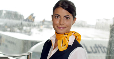 lufthansa-girl.jpg